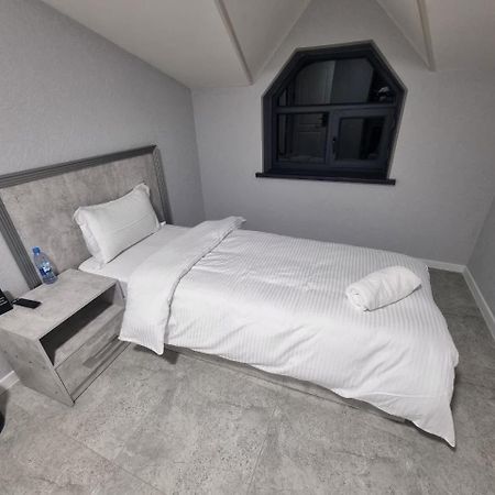 Revel Hotel Tashkent Exterior photo